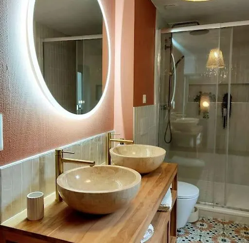 Le Patio - Cinelodge Avec Jardin Ferienhaus *