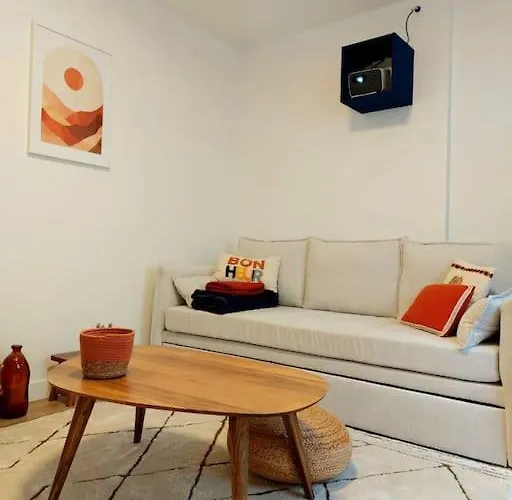 Le Patio - Cinelodge Avec Jardin Poitiers